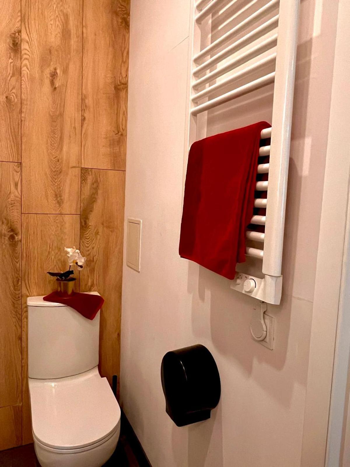 Special 1 Bed Room Condo Warszawa Center Eksteriør billede